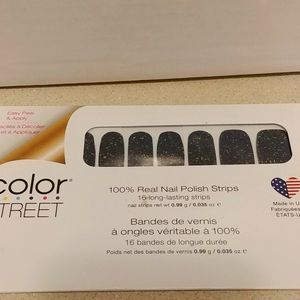 Color Street. Deepwater Opal. 16 long-lasting, 100% real nail polish strips.